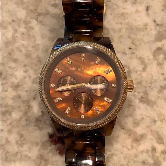 Michael Kors Tortoise Shell Watch - Picture 2 of 5